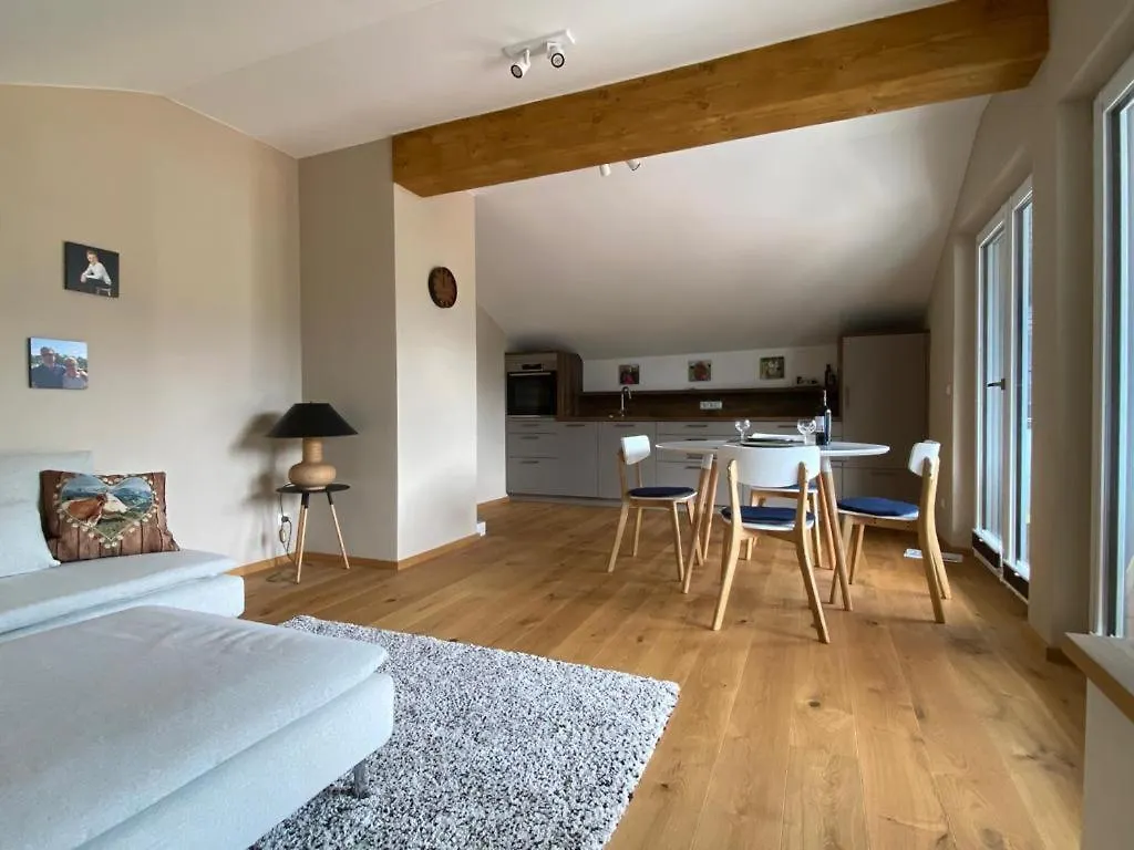 Апартаменты Ferienwohnung Panorama Inkl. Chiemgaukarte Рупольдинг Германия